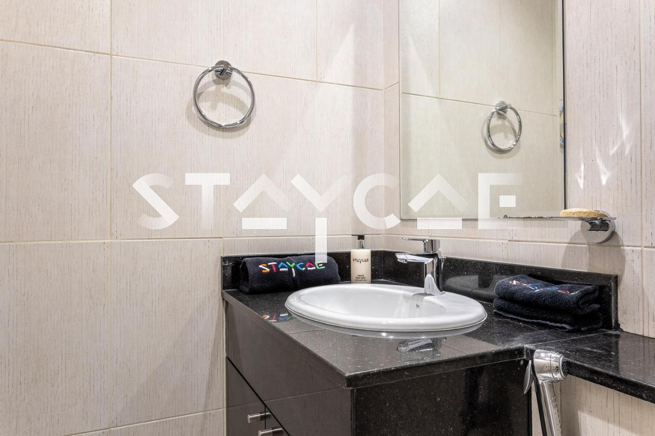 Staycae Holiday Homes - Tower 108 Dubai Luaran gambar